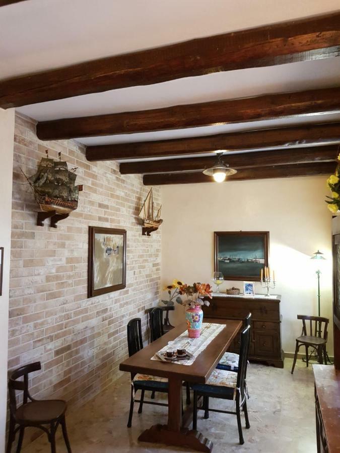 קמאיורה Villa Lorenzo Primo Piano מראה חיצוני תמונה