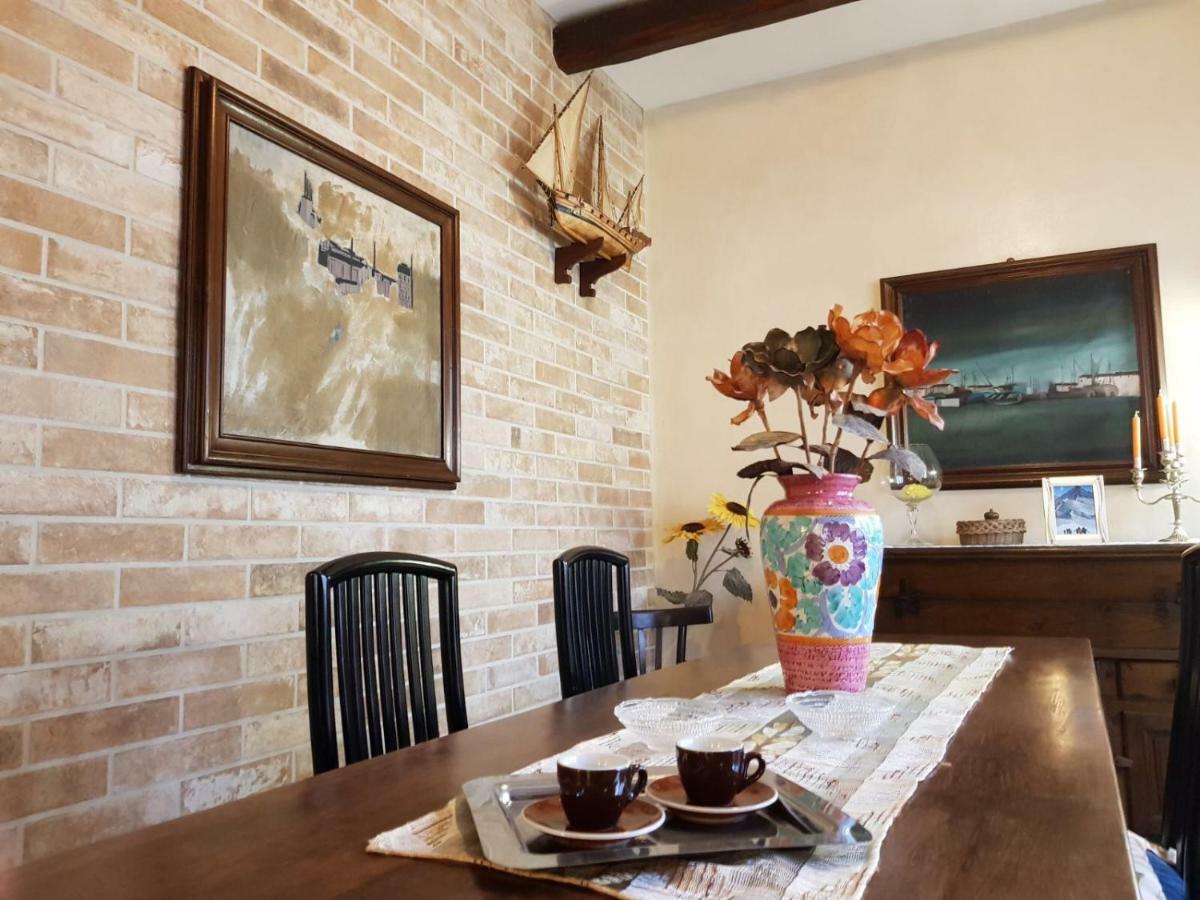 קמאיורה Villa Lorenzo Primo Piano מראה חיצוני תמונה